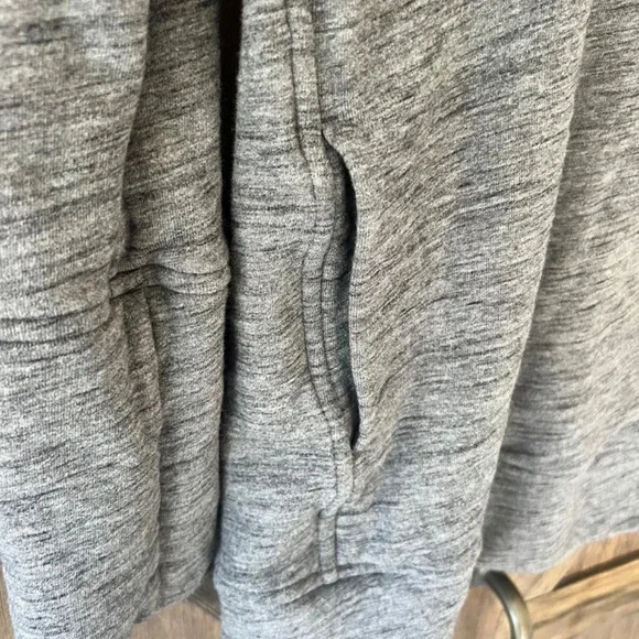 Lululemon To You Tunic Heathered Core Dark Grey Size 4 - Picture 6 of 8